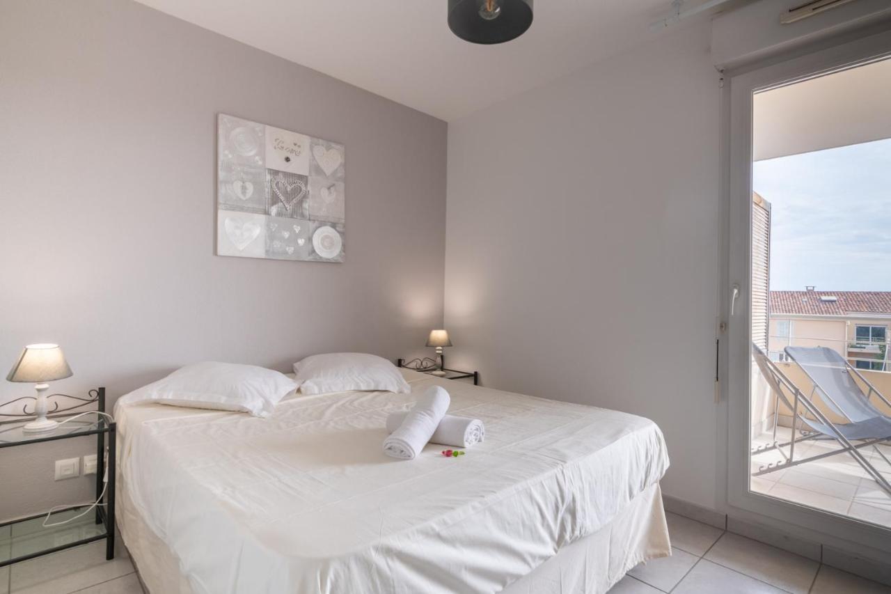 Апартаменты Appt De Charme Avec Grand Balcon Proche Avignon Wifi Gratuit Монтё Экстерьер фото